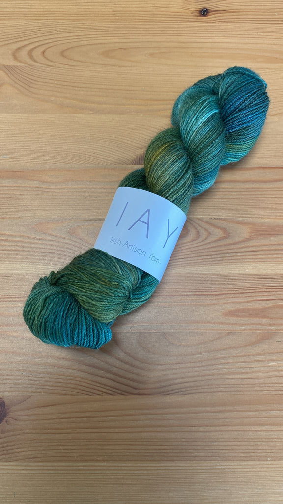 IAY Bluefaced Leicester & Corriedale, Nylon 4ply