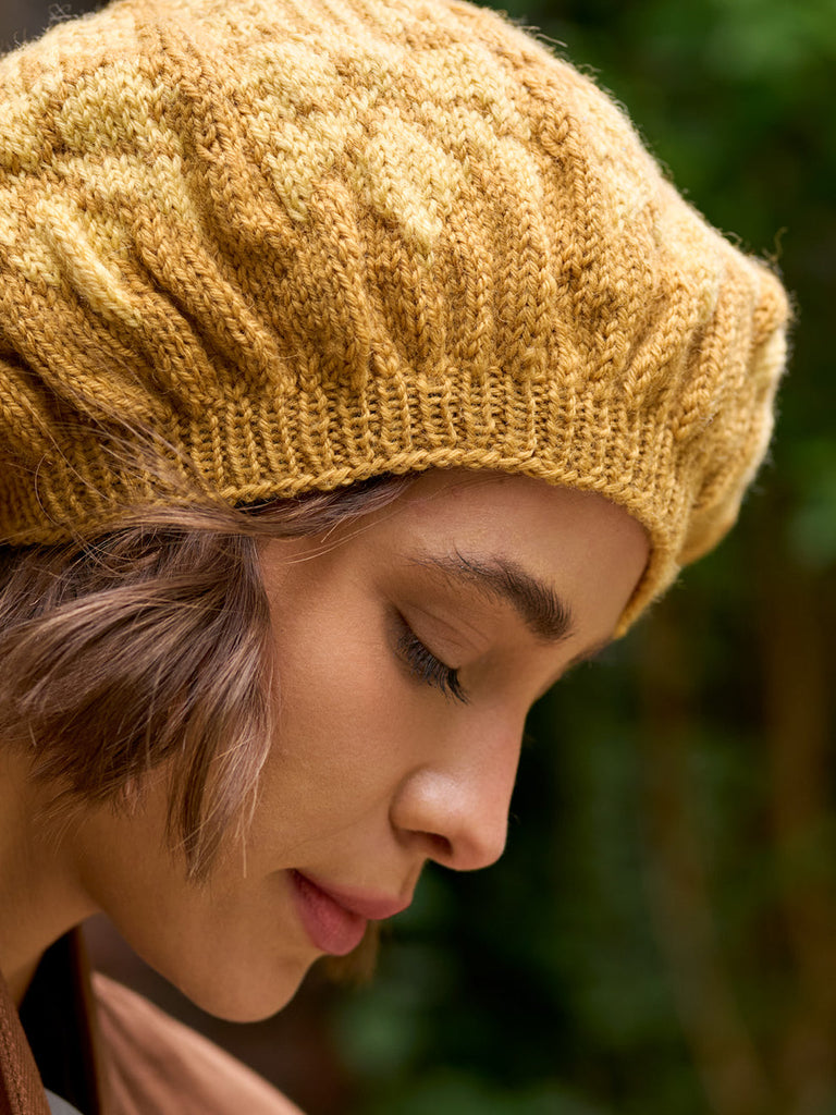 WYS Arcadia Beret and Mittens - Pattern Only – FolkloreYarns